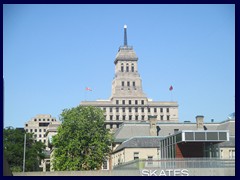 Nathan Phillips Square 11 - Canada Life Bldg from 1931